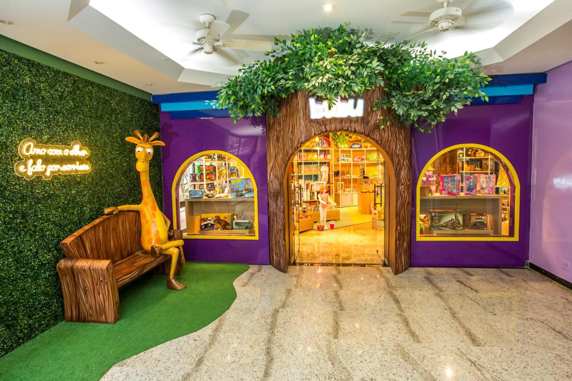 Blue Tree Thermas De Lins Resort Екстер'єр фото The entrance of the children's library